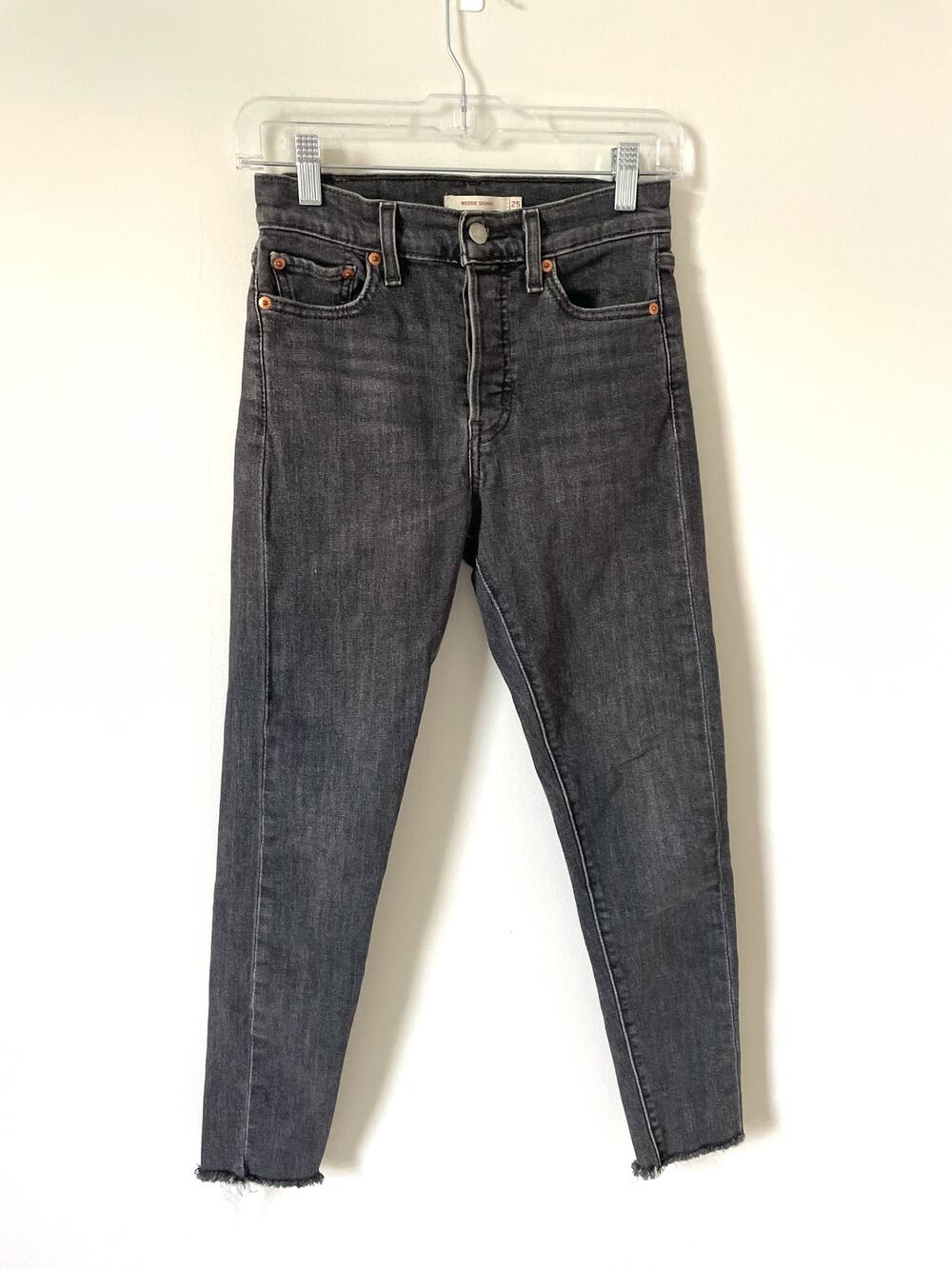 Levi's Wedgie Skinny Raw Hem Button Fly Denim Jeans Black Gray Size 25